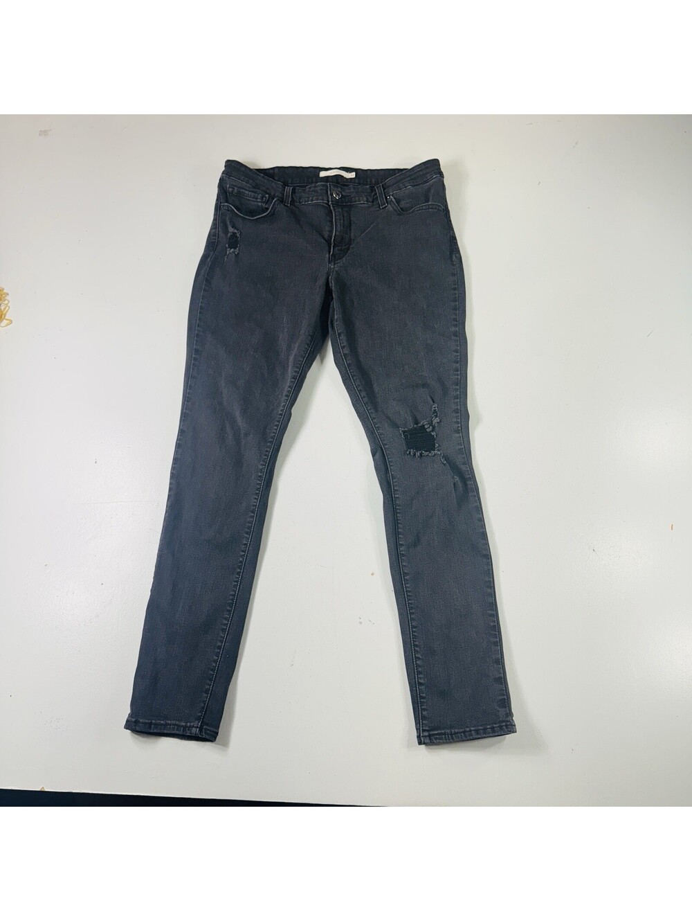 Levi’s 711 Skinny Jeans Black Stretch Women’s Size 32x29